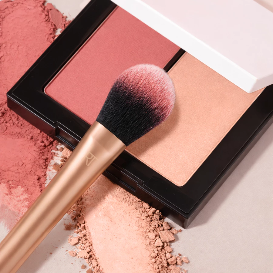 Cọ Phủ Phấn Cố Định RT Real Techniques Setting Brush R111
